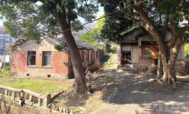 Read more about the article 山城的廢墟：天母盡頭的地景與問號